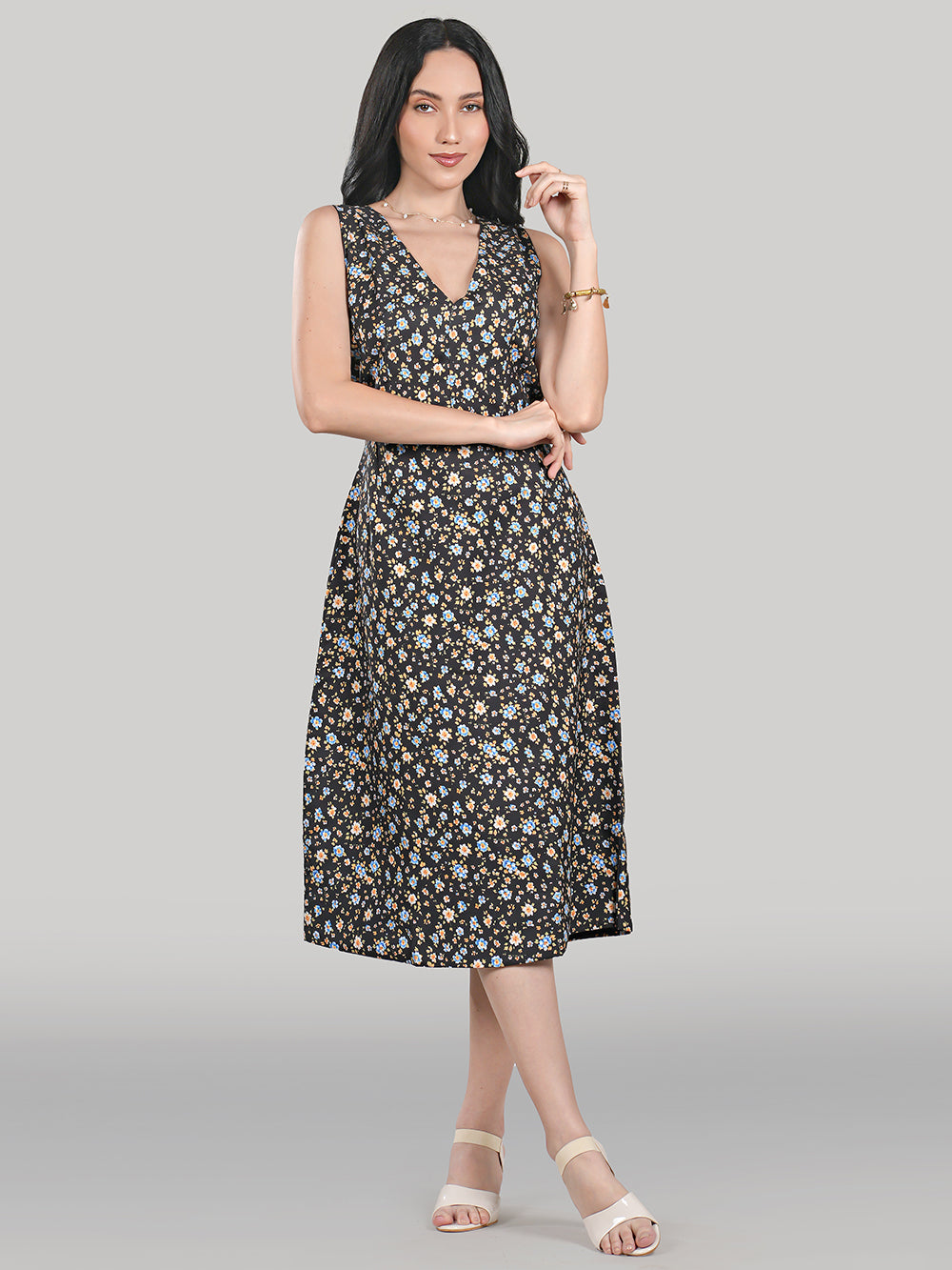 Aurelia Midi Dress – Noir Garden