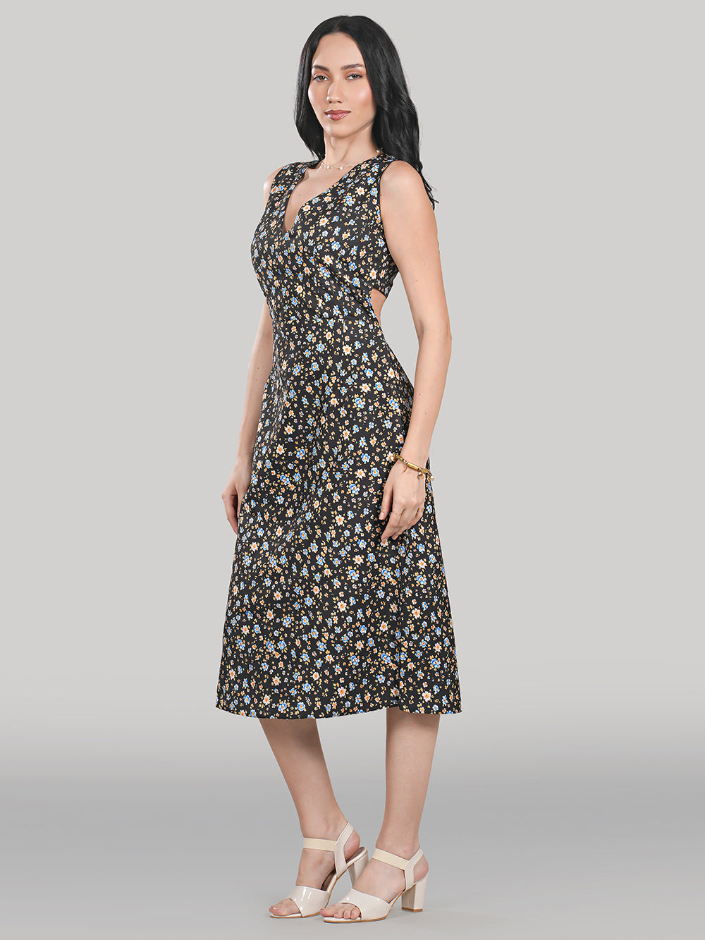 Aurelia Midi Dress – Noir Garden